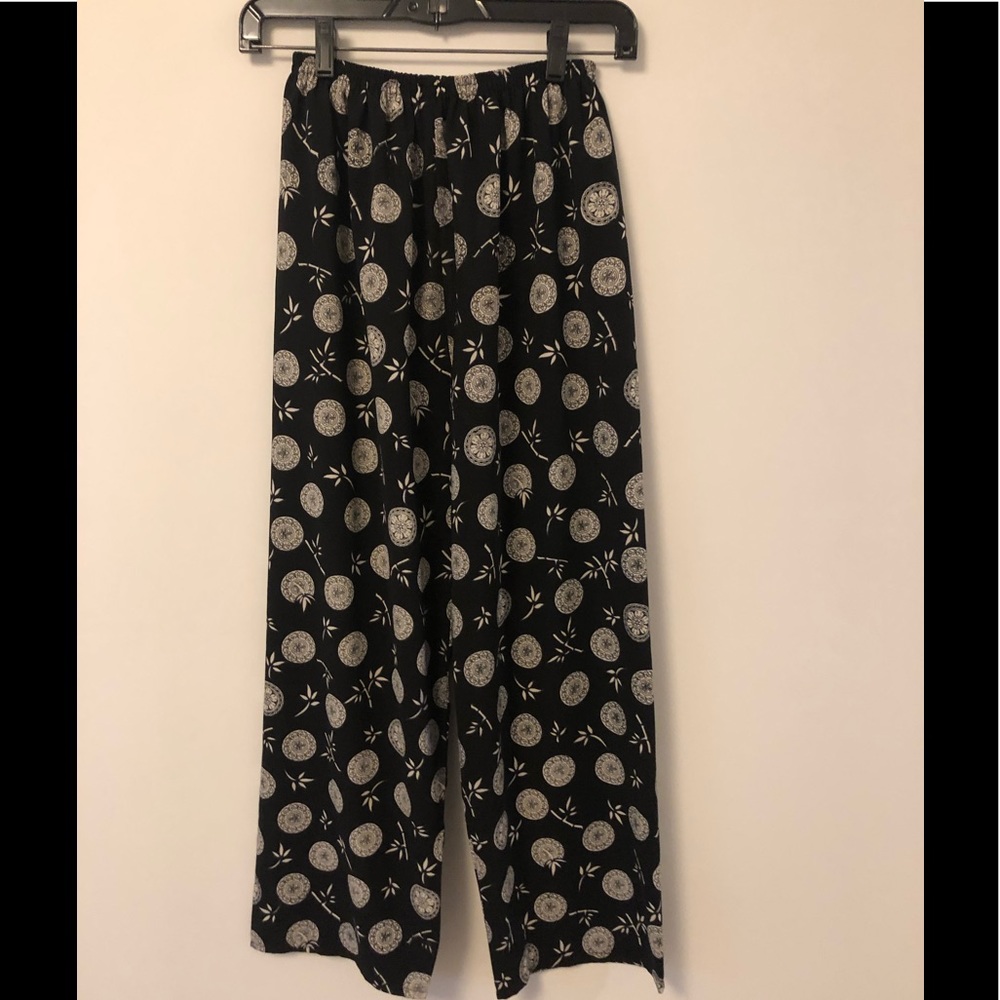 Black flare pants
